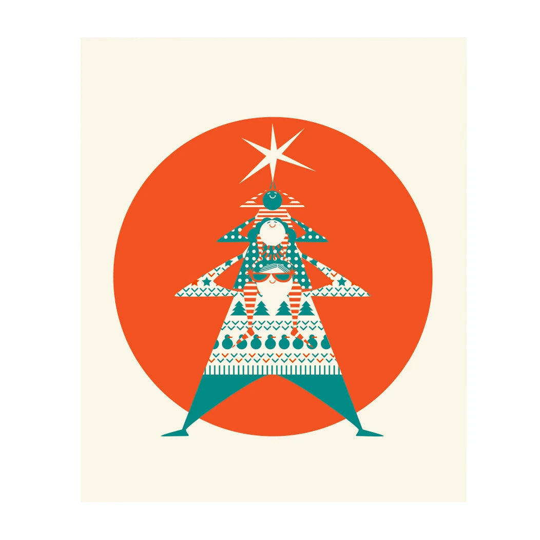 Tarjeta de Navidad de Atypical Valencia con una familia a cuestas formando un árbol de Navidad sobre fondo naranja