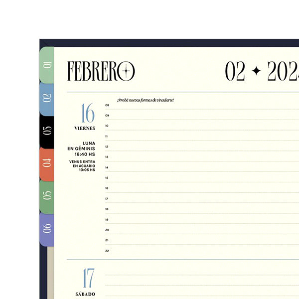 Organización por pestañas de la agenda de la Bruja Moderna 2024