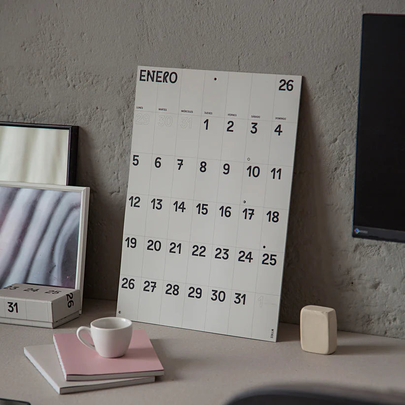 Calendario de pared 2026 gris de Colla Paper