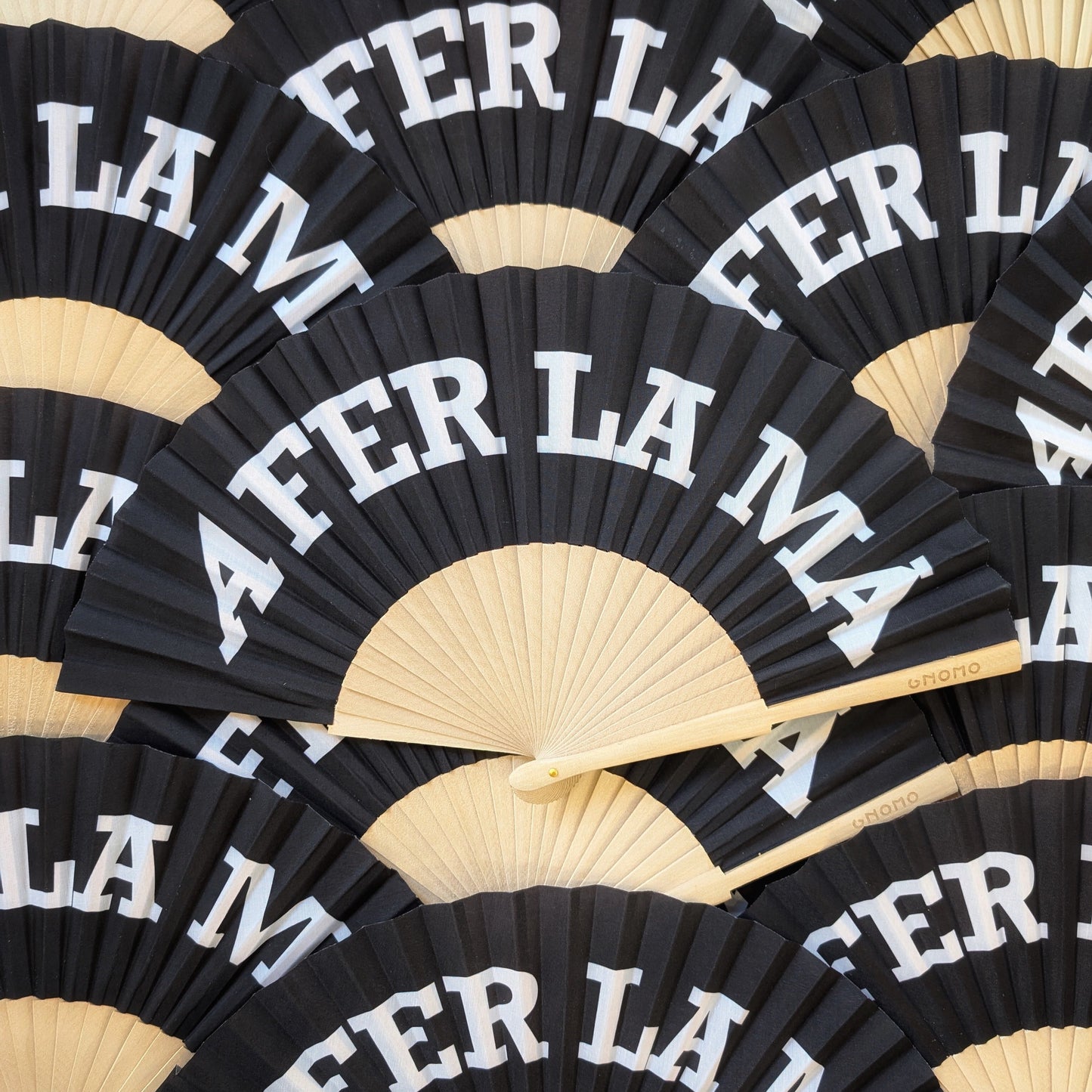 Abanicos A fer la mà en color negro
