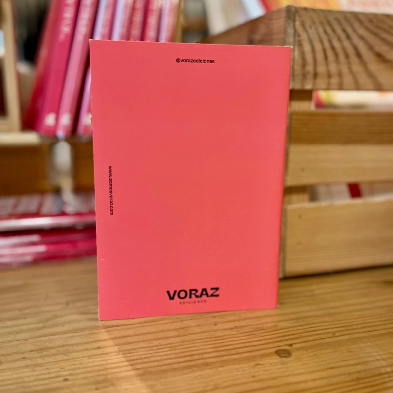 parte de atrás de la libreta de cómo echar a la humana