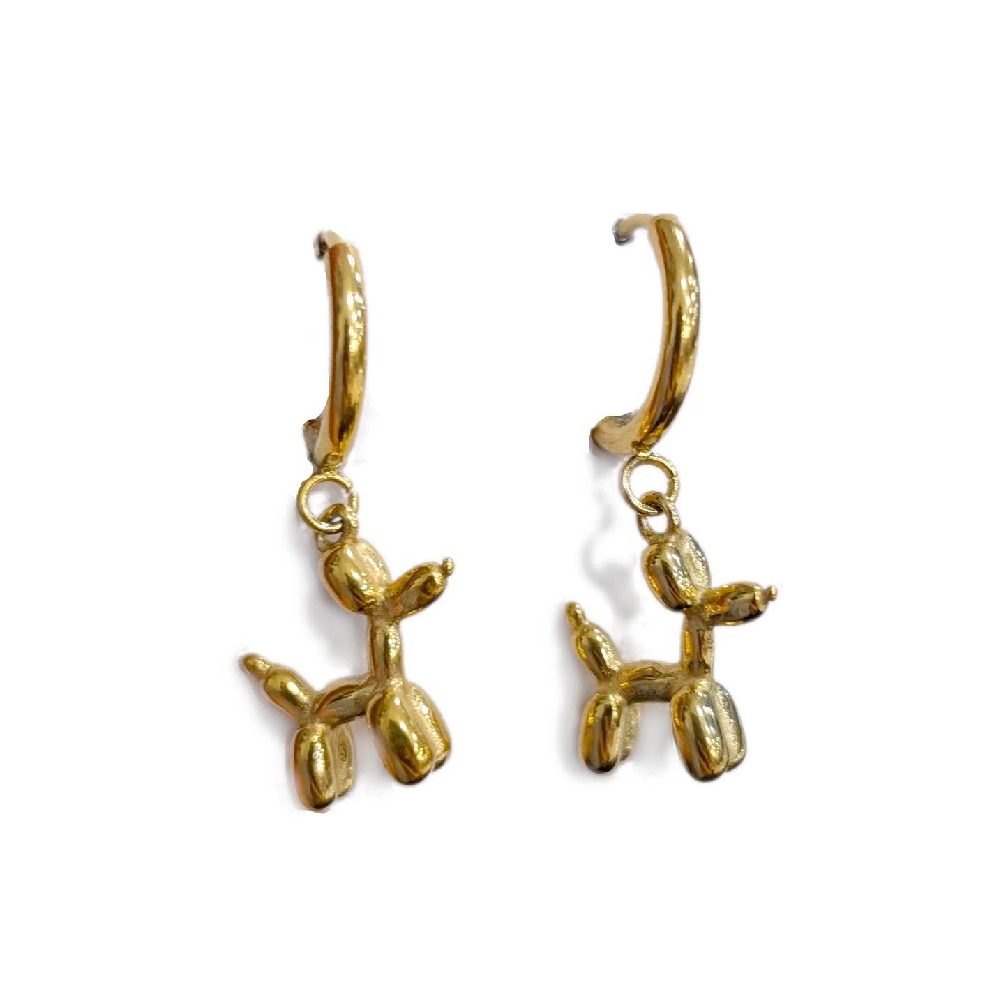 pendientes de acero inoxidable en color dorado y cierre de aro, con un perro hecho con globoflexia