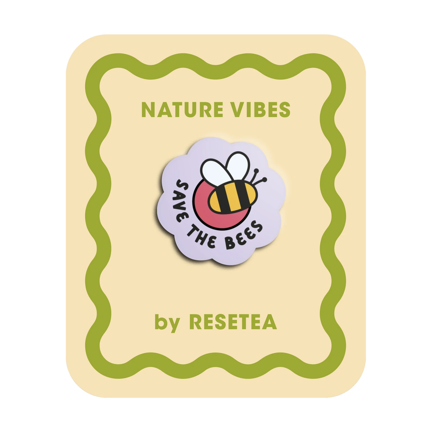 Pin de madera con el mensaje Save the bees