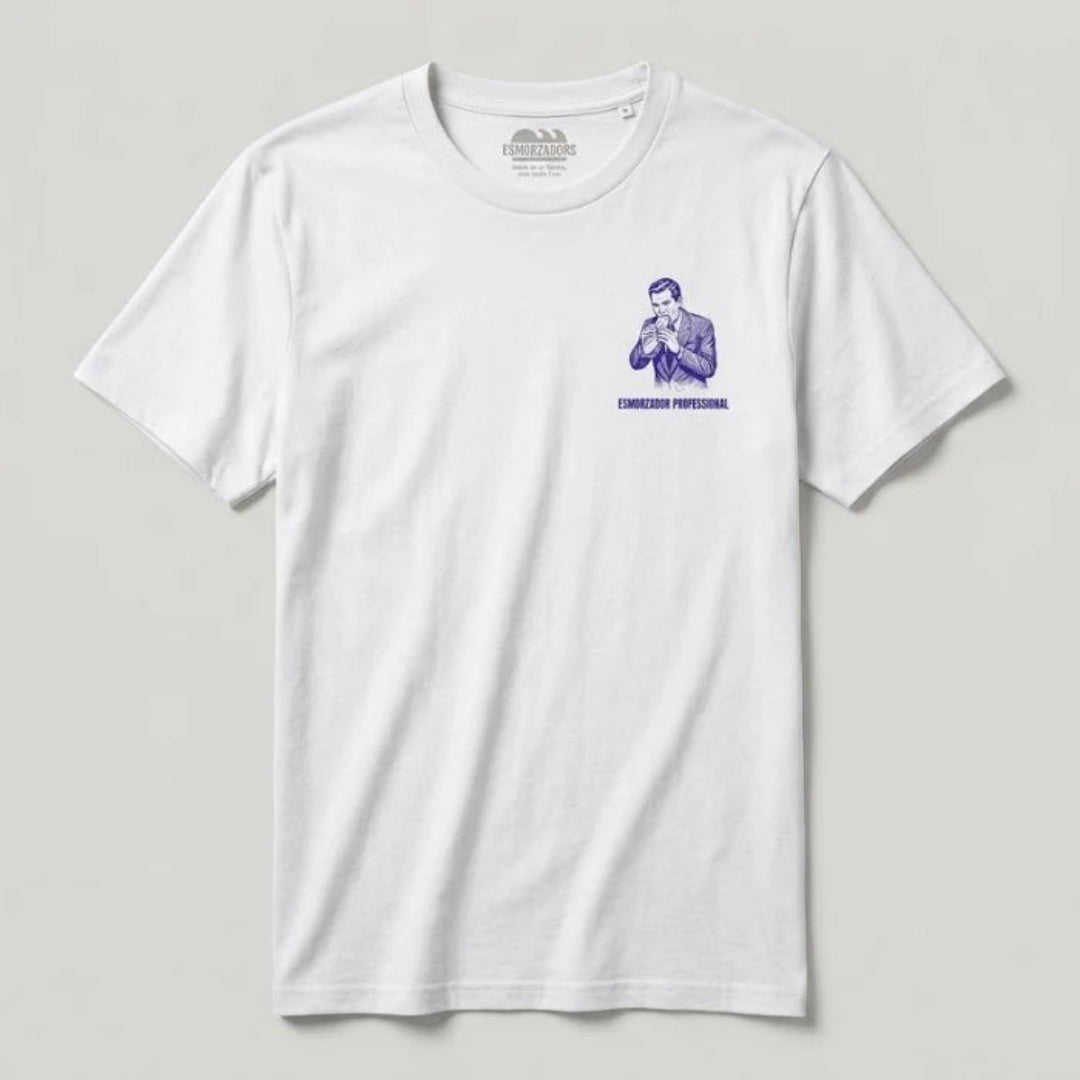 camiseta con imagen pequeña de esmorzador profesional