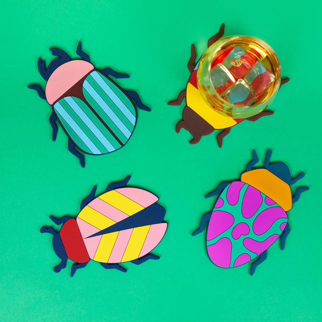 posavasos en forma de escarabajos insectos