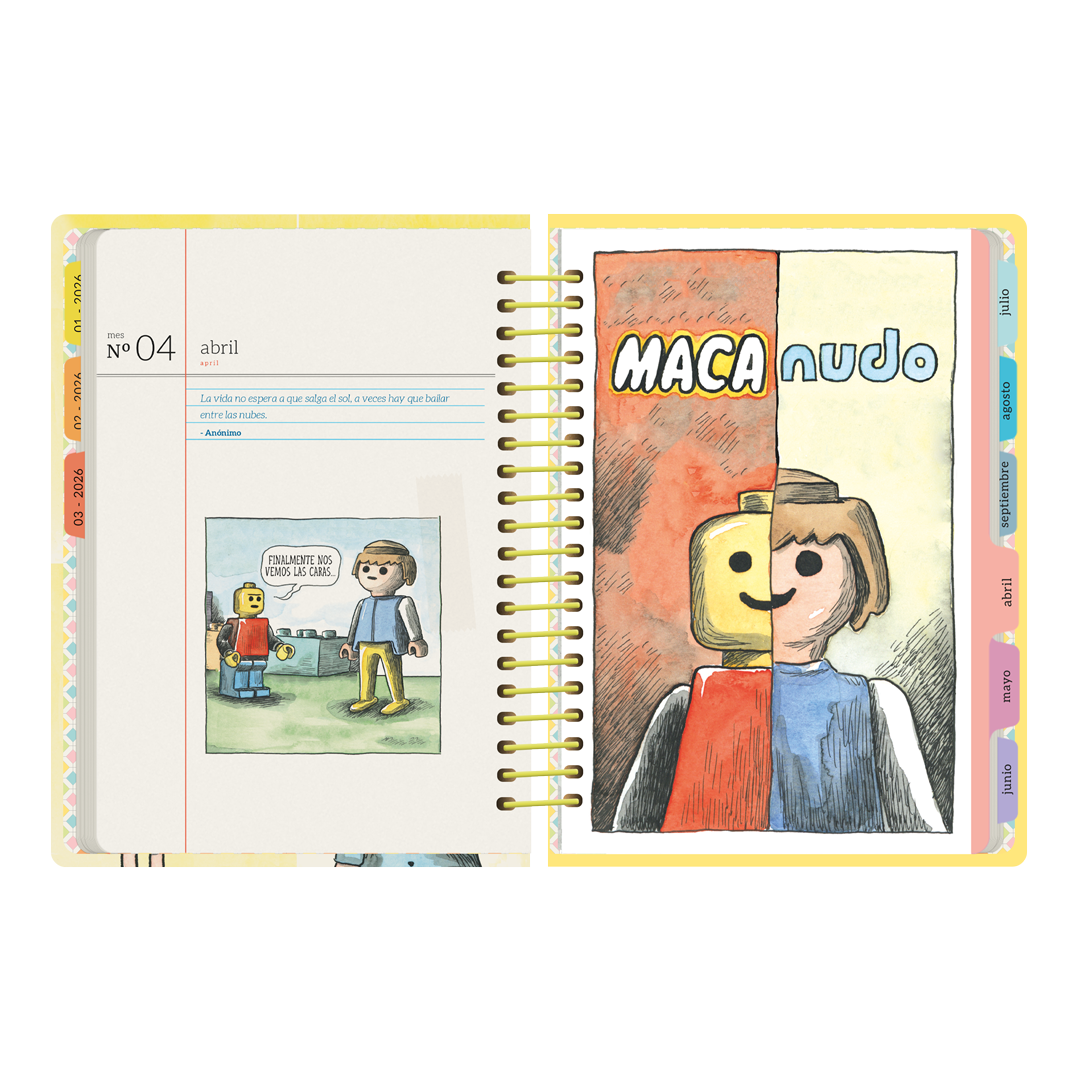 Portadilla de abril de la agenda semanal 2026 Frase Célebre de Macanudo por el ilustrador Liniers con chiste sobre Lego y Playmobil