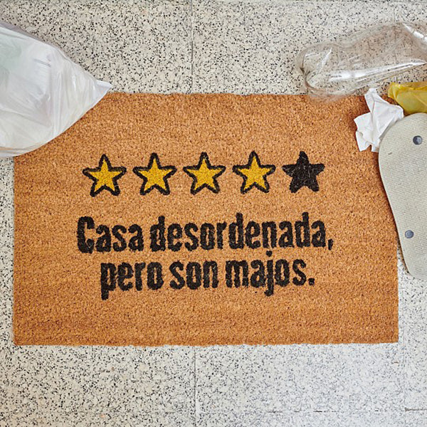 Felpudo para que dejes review en casa de tus amigos