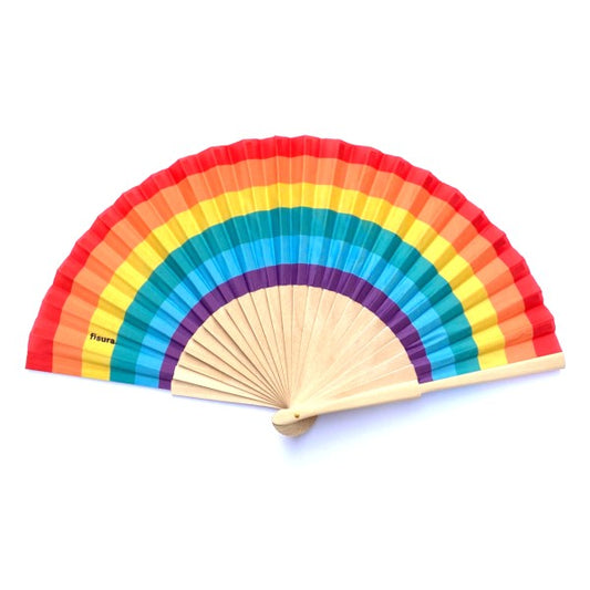 Abanico arcoiris con varillas de madera