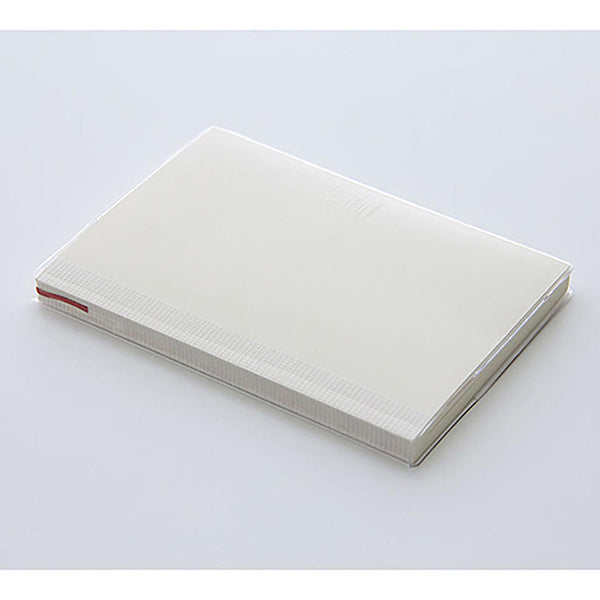 Cuaderno A6 de Midori con funda protectora transparente