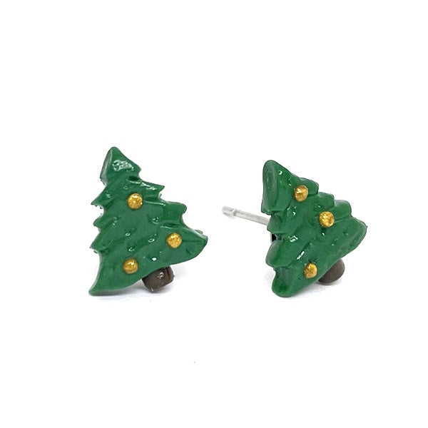 Pendientes de Natsuokamu en forma de árbol de navidad verde con bolas doradas
