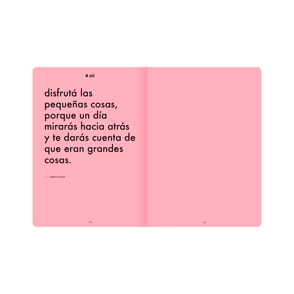 Páginas interiores del libro Somos Universos de May Groppo en color rosa con consejo de vida