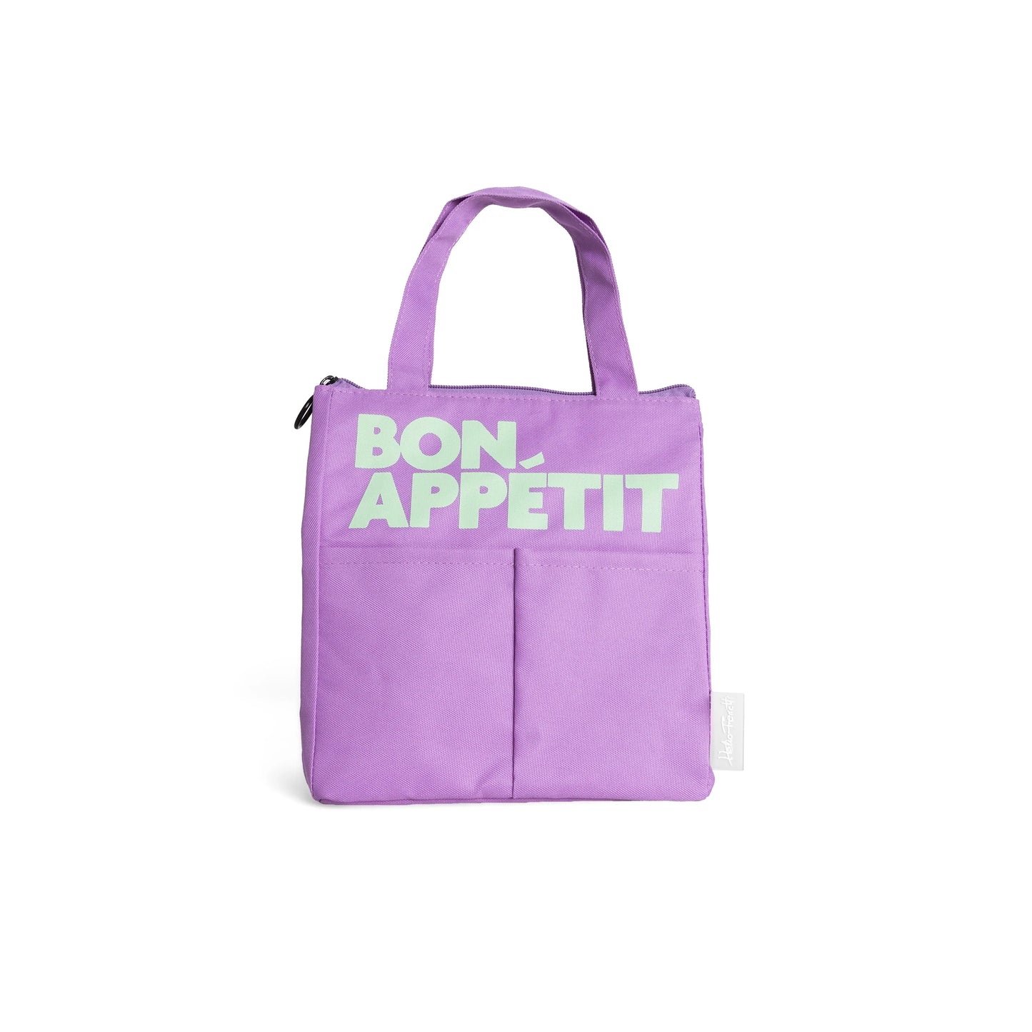 bolsa isotérmica de color violeta con asas y cierre de cremallera, con dos bolsillos delanteros y el texto "BON APPÉTIT" en verde clarito