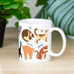 Taza de cerámica con estampado de gatos en diferentes posturas y el significado