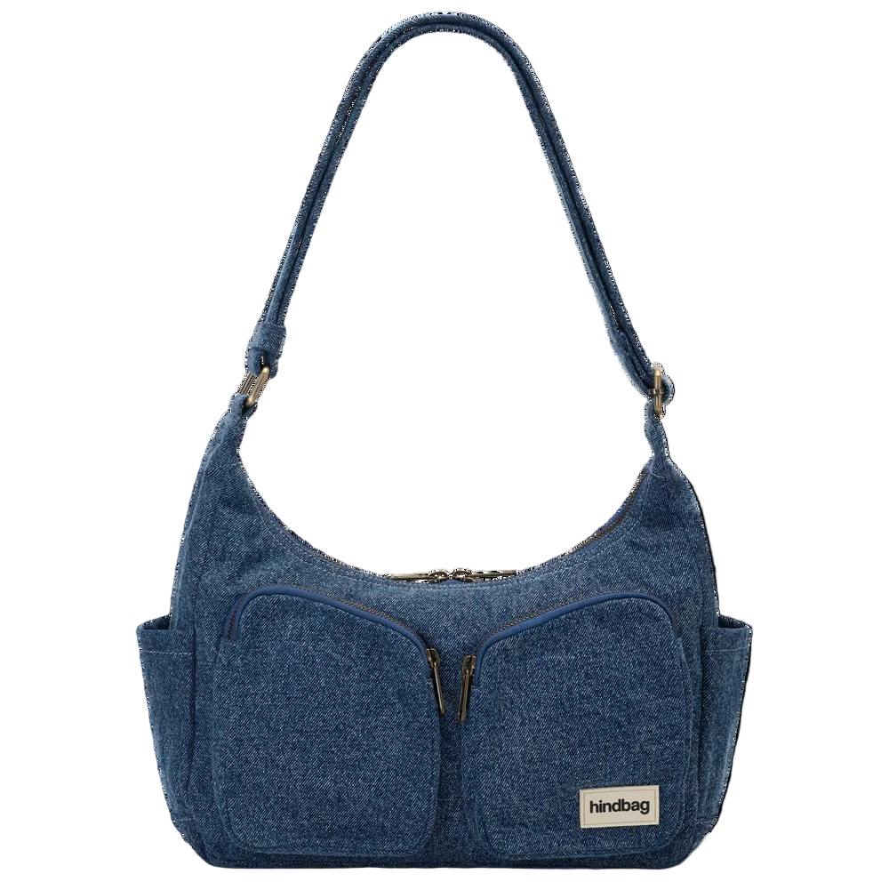 Bolso de tela vaquera azul con dobre cremallera, dos bolsillos frontales con cremallera y dos laterales sin y correa ajustable de la marca francesa Hindbag