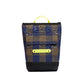 Mochila reciclada a cuadros azules y marrones con cremallera y bolsillo delantero de la firma Anuscas Family