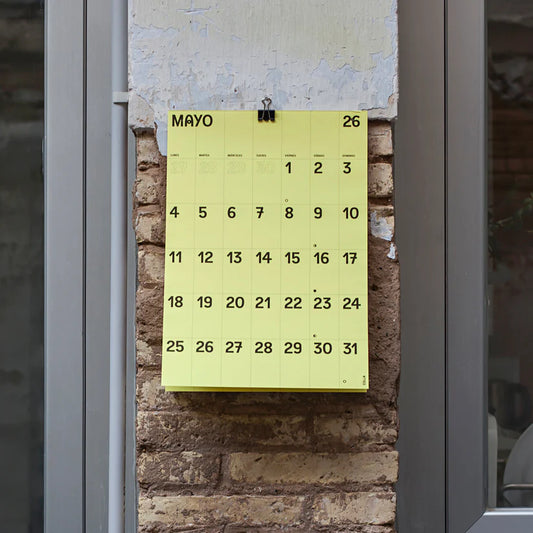 Calendario de pared 2026 amarillo de Colla Paper