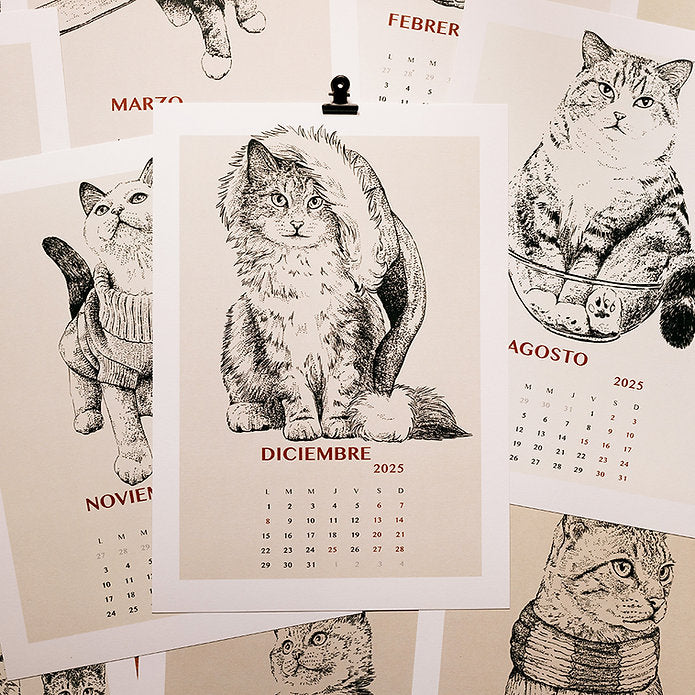 Varias páginas con ilustraciones de gatos del calendario de pared del 2025 de Laura Agustí