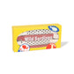 Calcetines Wild Sardines en su paquete y doblados con forma de sardinas de la marca Eat My Socks
