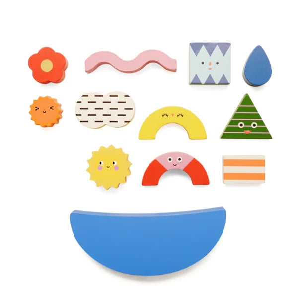 11 piezas de madera de diferentes formas y colores que componen el juego de equilibrio
