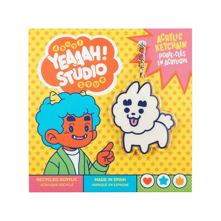 Llavero de acrílico reciclado con forma de perro caniche blanco