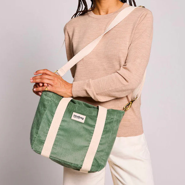 Bolso de mano mini Louise de pana color verde agua de Hindbag