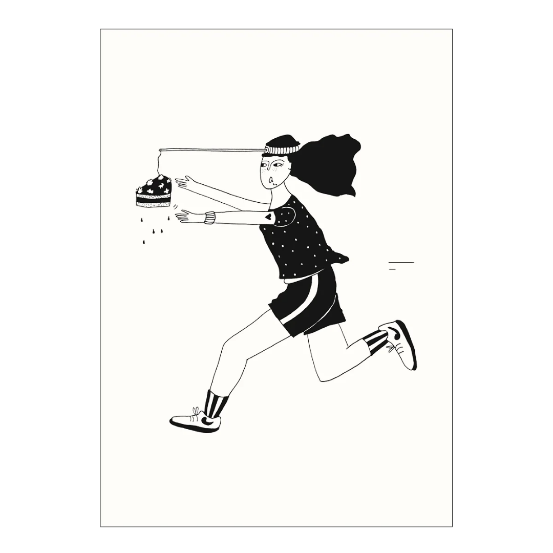 Postal con ilustracón de Helen B de una chica corriendo con un palo atado a la cabeza y un trozo de pastel colgando al final