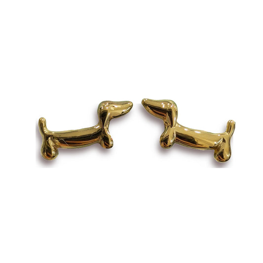 pendientes en forma de perro salchicha dorado