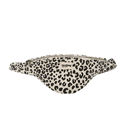 Riñonera leopardo con fondo beige de la marca francesa Hindbag