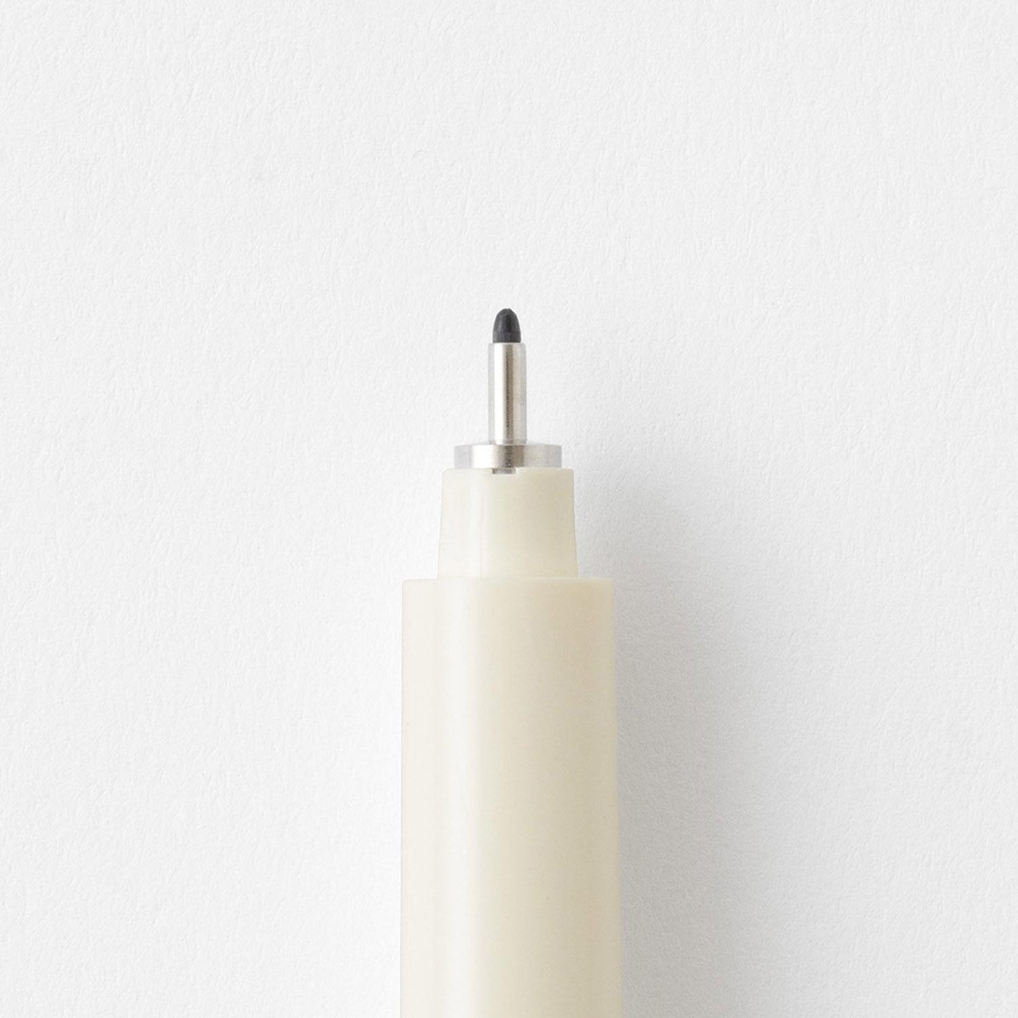 Punta del rotulador negro de punta fina 0.5 de la marca japonesa MD Product