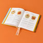 Páginas interiores del libro Astrología, numerología, tzolkin de Rachel in the sky con textos sobre los signos del zodiaco