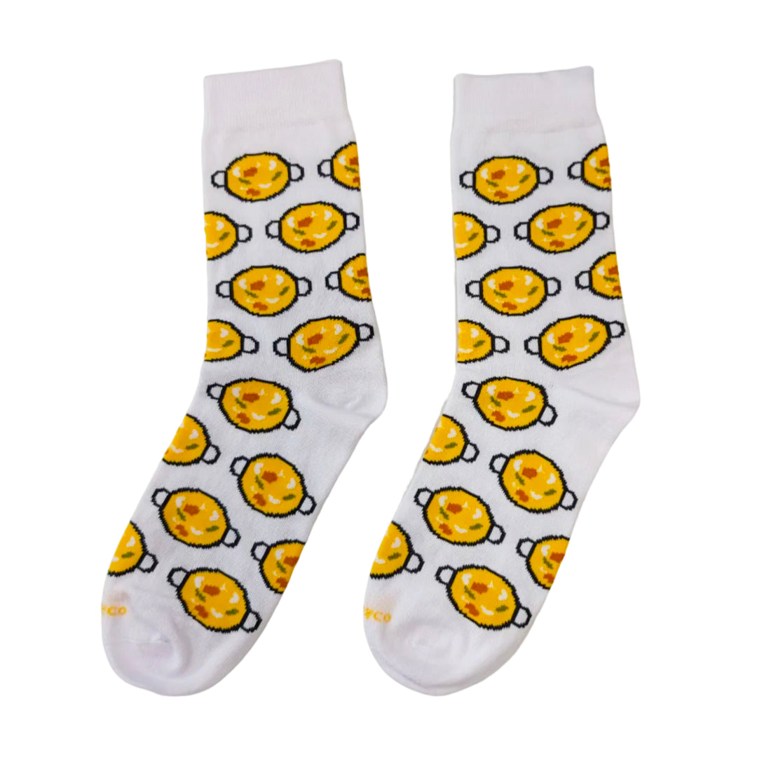 calcetines con estampado de paellas con el fondo blanco