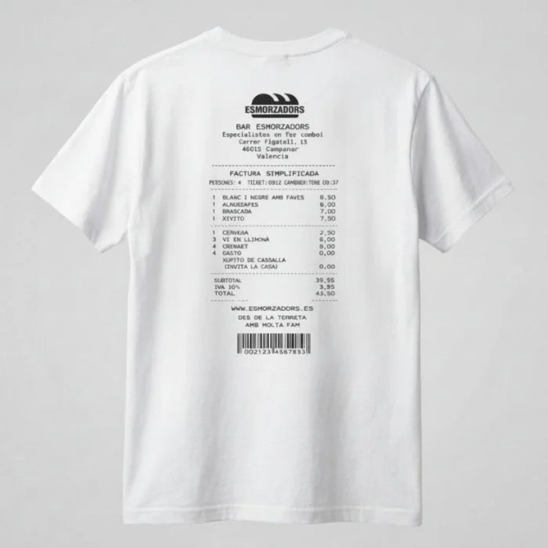 camiseta con dibujo en forma de factura de un bar