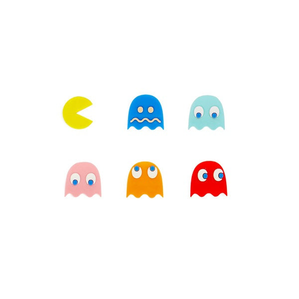 foto de los marcacopas de pacman con los fantasmas en color naranja, azul, rosa y rojo , pacman, y un fantasma extra azul, 