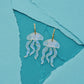 Pendientes Medusa de Mitumi, hechos con metacrilato iridiscente