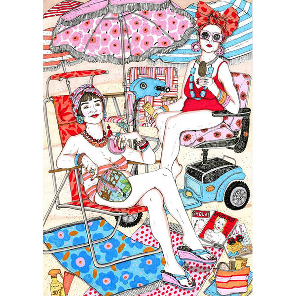 Ilustración en la que aparecen dos señoras en sillas de playa y bañador comiendo helado y bebiendo un cóctel bajo las sombrillas rodeadas de varias revistas del corazón, protector solar y toallas