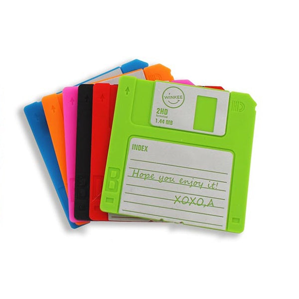 Seis posavasos de colores con forma de disquete de 1,44 MB de silicona